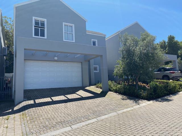 3 Bedroom Property for Sale in Bergsig Western Cape